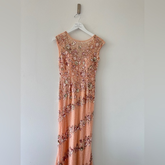 MAC DUGGAL Pink Embellished Bateau Neck Cap Sleeve Floral Beaded Trumpet Gown 2 - Picture 11 of 15